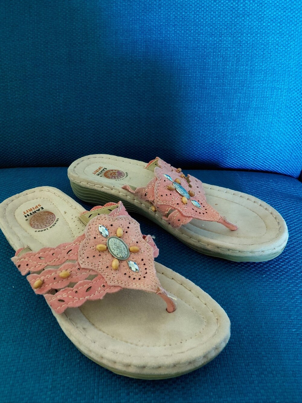Earth Spirit Pink Beaded Toe-Post Sandals